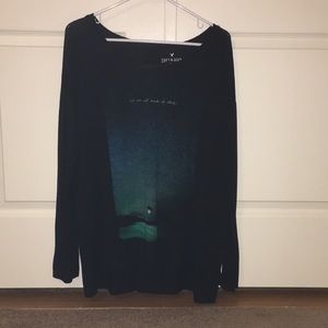 Long sleeve tee